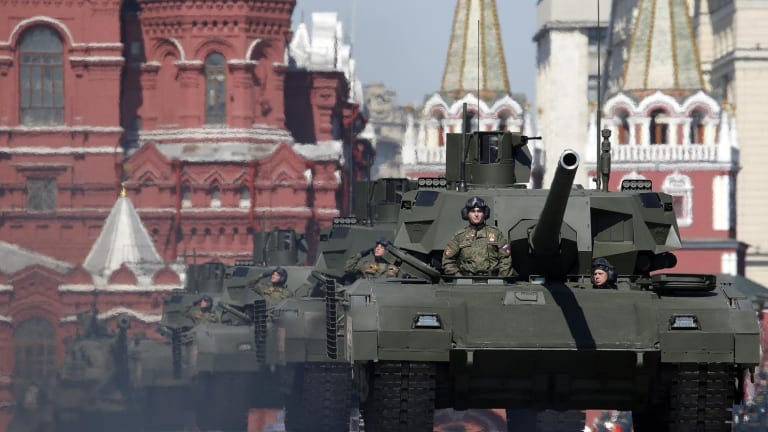 Russia's Armata: The Super Tank Coming in Tiny Numbers with No Enemy to Fight