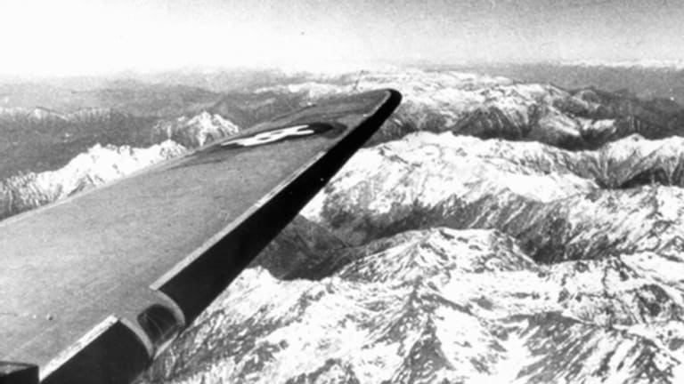 6 Incredible Facts About 'Flying the Hump' in World War II
