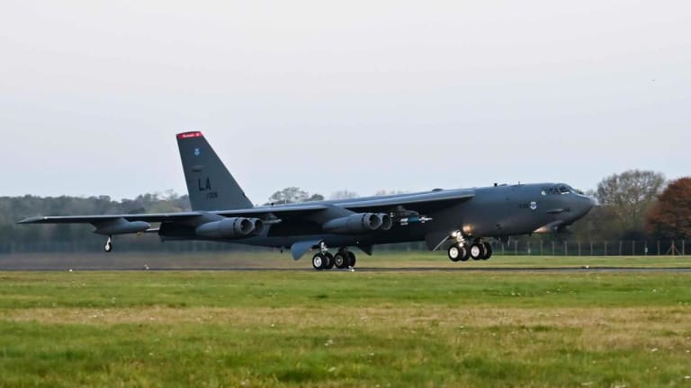 What if the United States Never Built the B-52 Bomber?