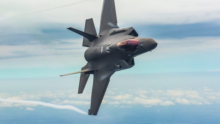 U.S. Air Force Strategy: Deploy F-35s & 6th-Gen Jets to Fly and Fight in Tandem