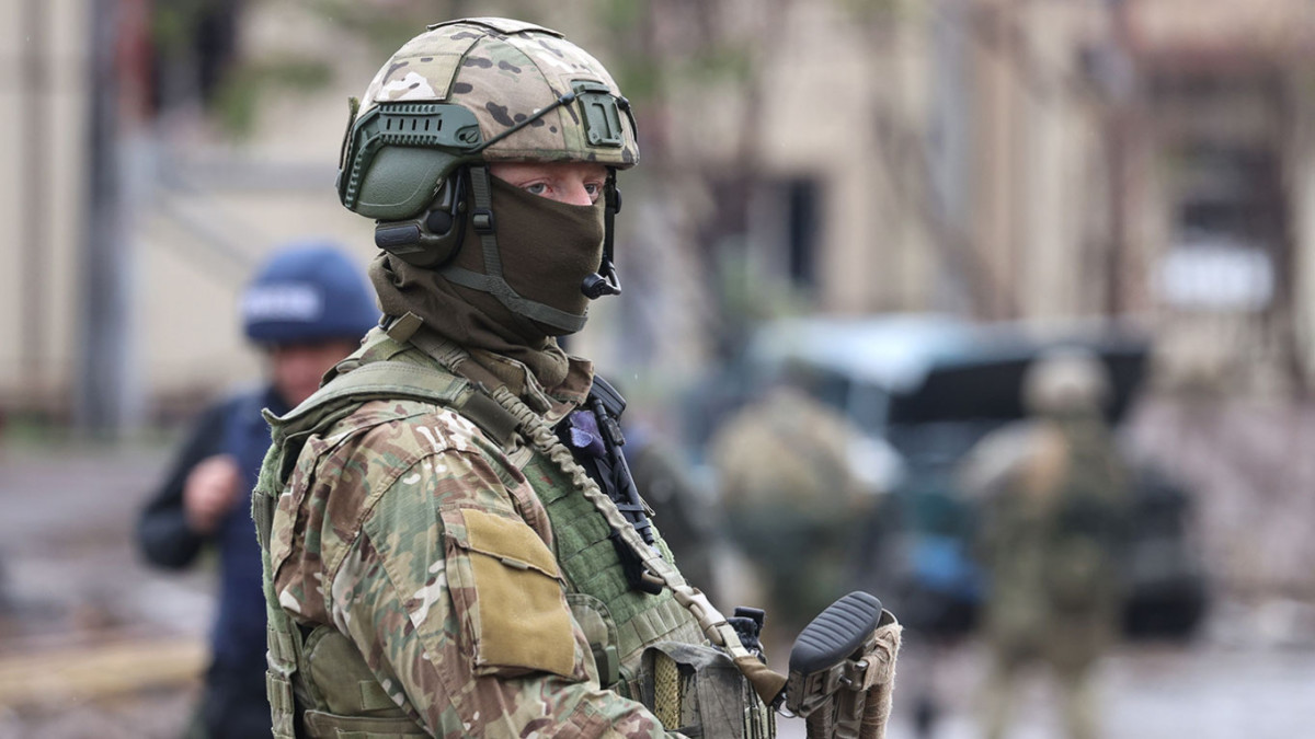 A Russian serviceman in the occupied Ukrainian city of Mariupol.