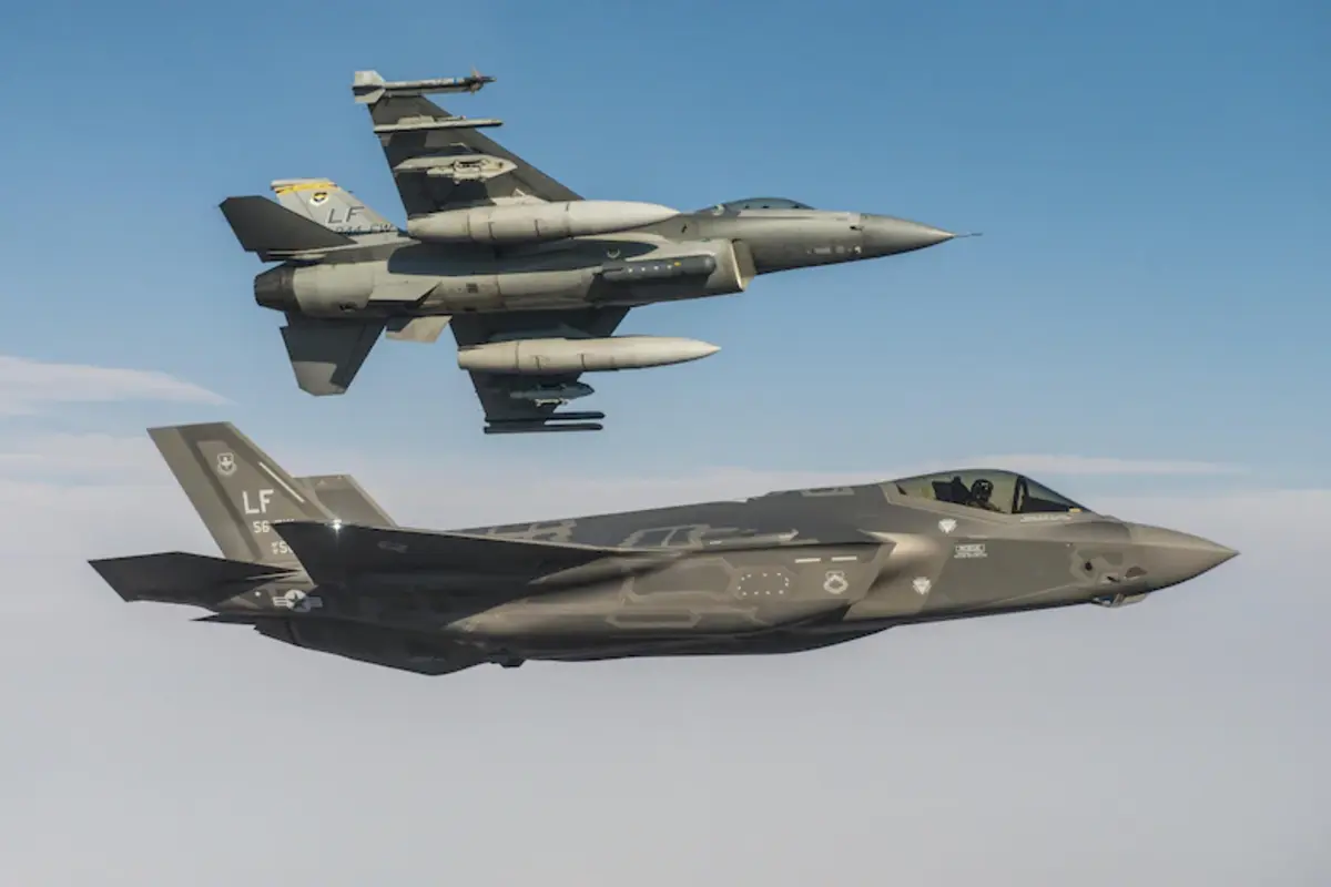 Watch US' Latest Fighter Jets That Could Sideline The F-35s & Replace The  Iconic F-16 Jets